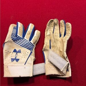 Under Armour Cream and Blue Sports Gloves
